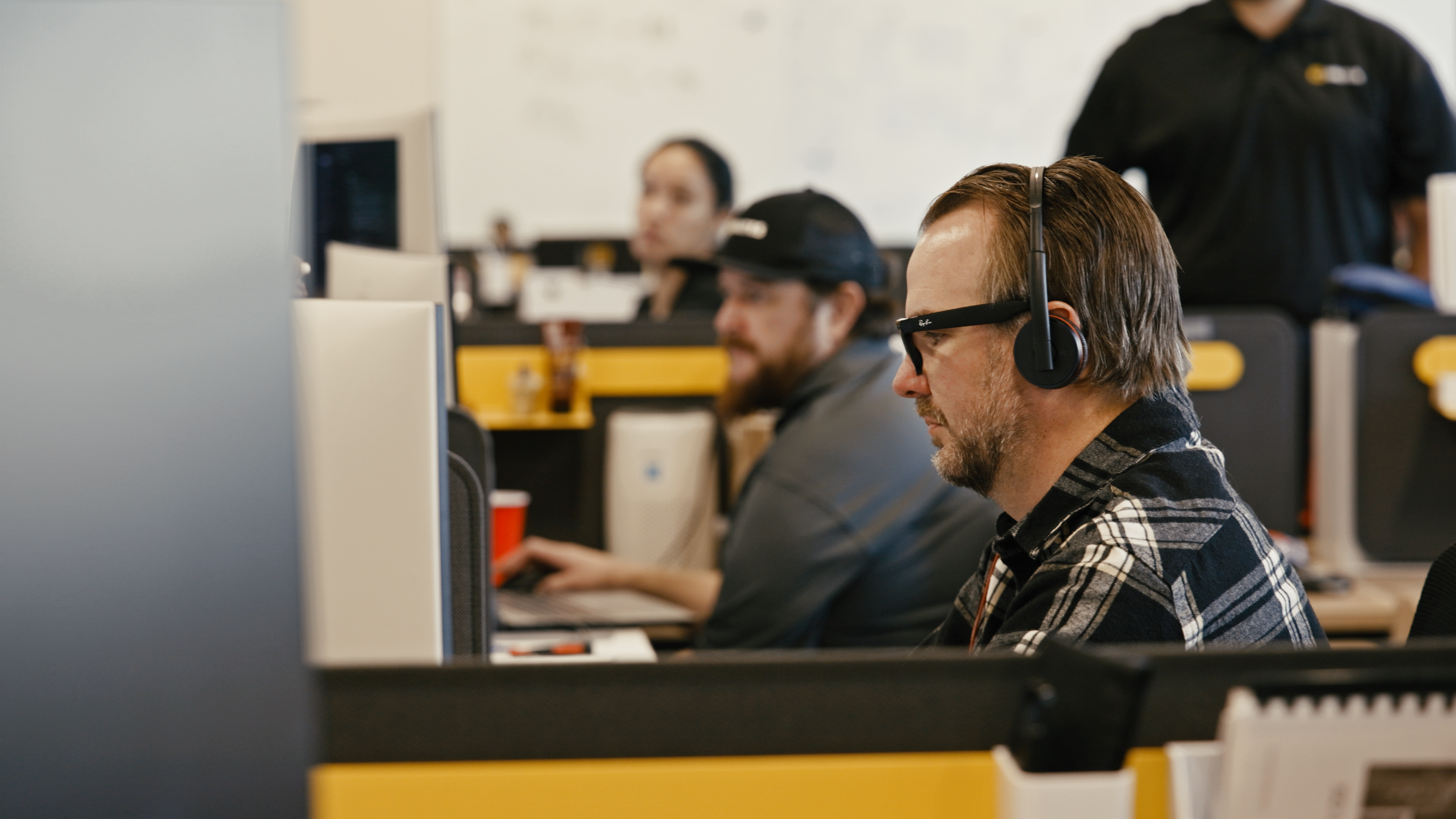 WAITES - Stills From Video_1.82.1